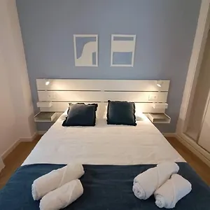 https://alegre-apto-en-casco-histrico.1costadelsol.com
