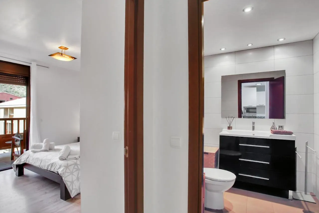 Lovely Mocan, Pool, Fast Wi-Fi, Padel Court Apartment Palm-mar Spain
